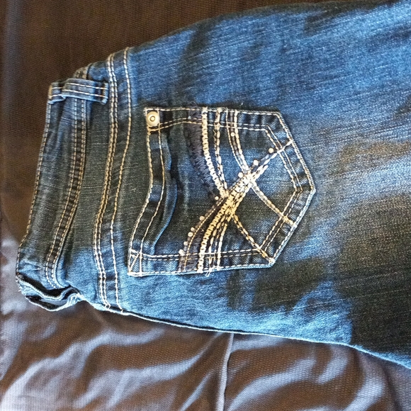 No Boundaries shorts small come from the bottom size 11 never worn - Picture 5 of 5